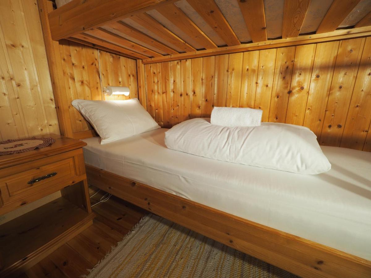 Eggum Fishermans Cabin Bostad ภายนอก รูปภาพ